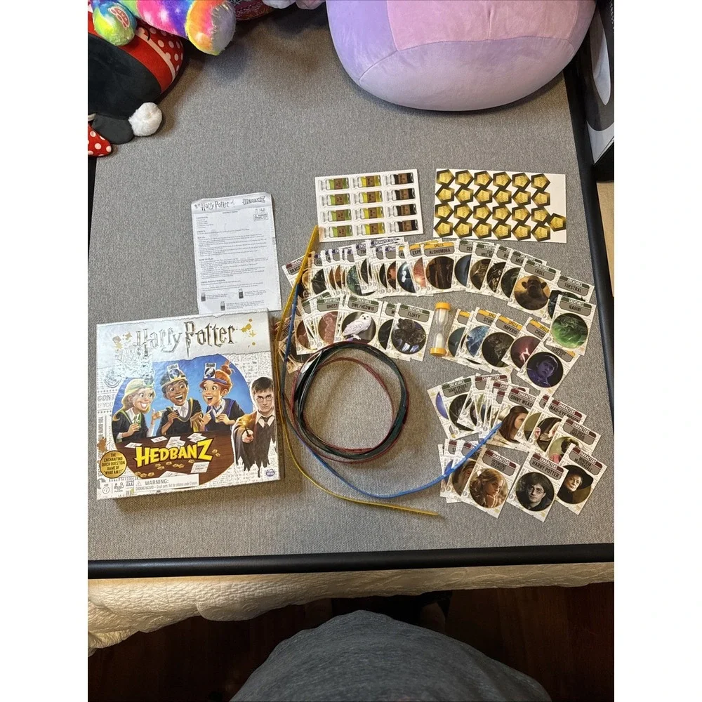 HedBanz Harry Potter Party Game for Family & Kids by Spin Master